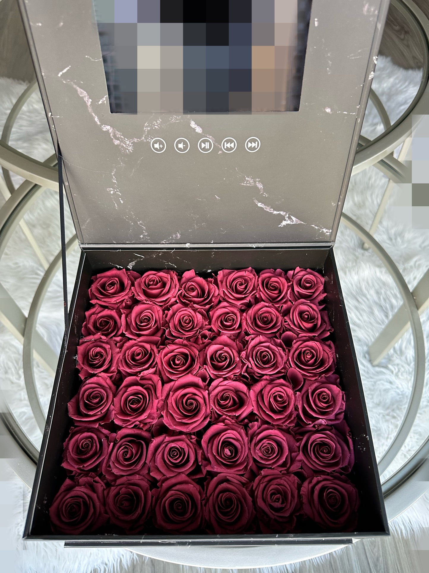 VIDEO ROSE BOX