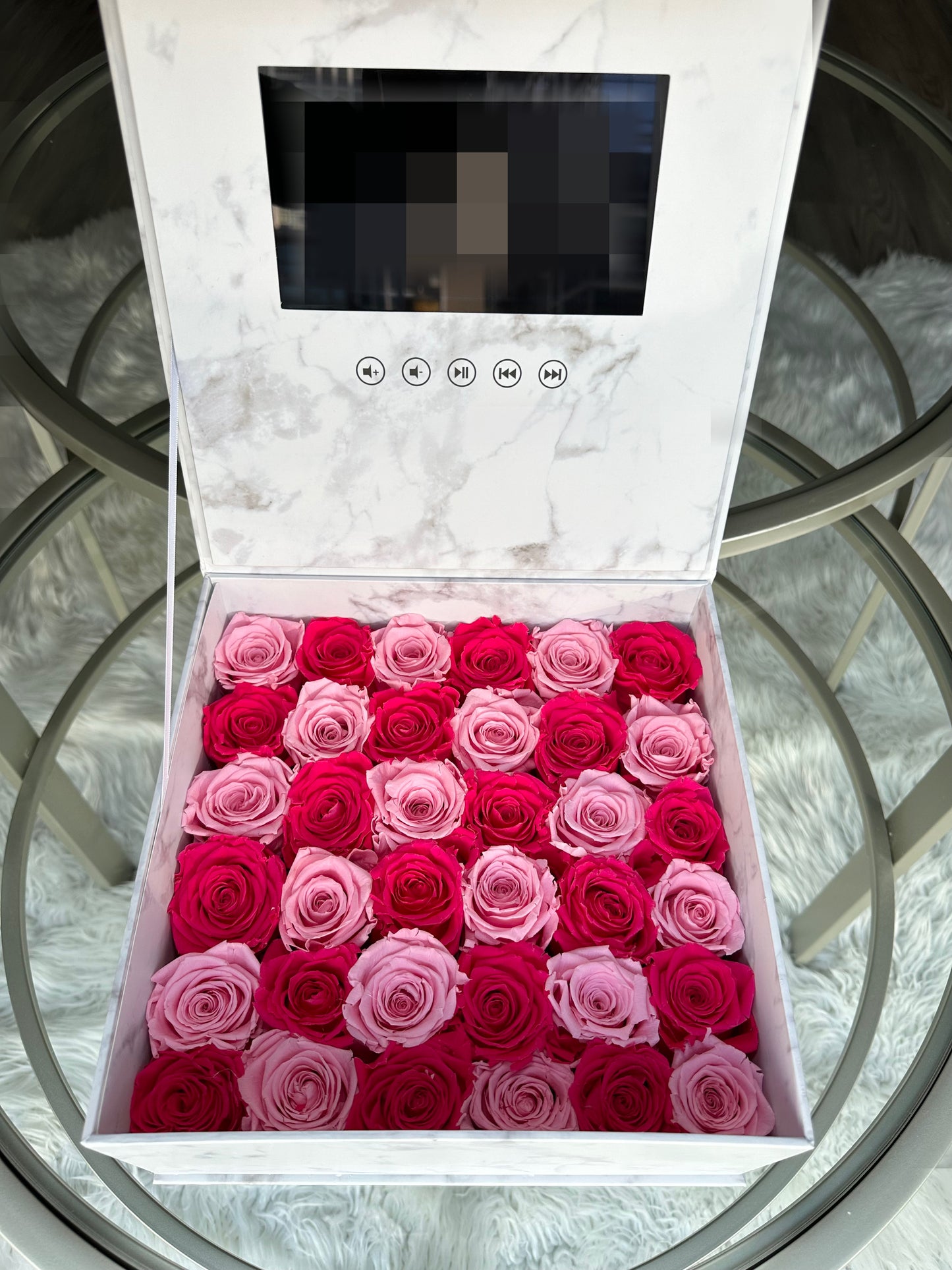 VIDEO ROSE BOX