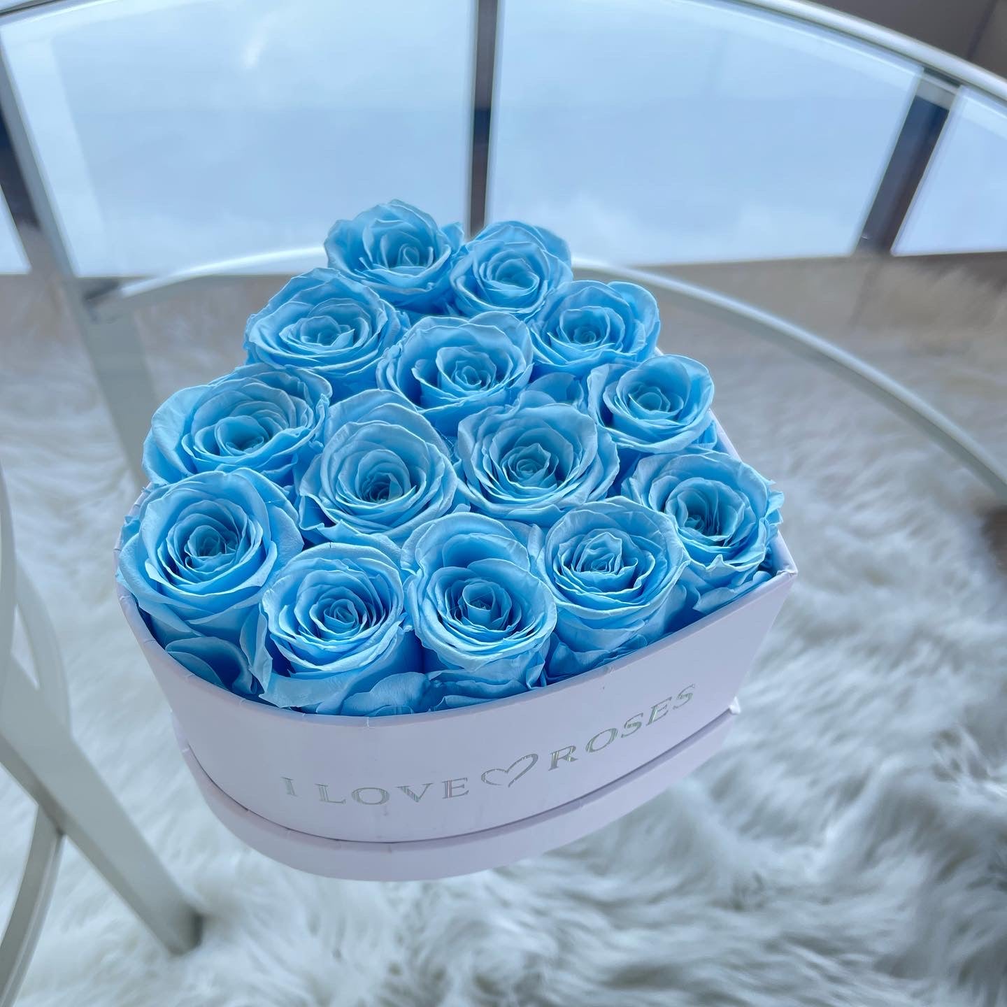 SMALL HEART ROSE BOX