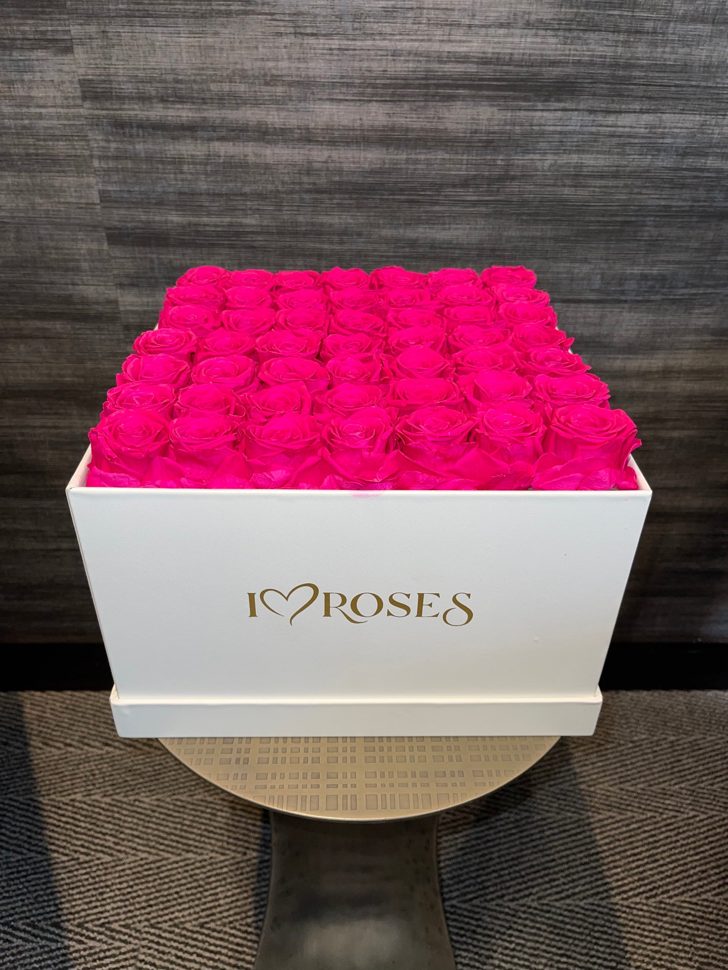 49 SQ ROSE BOX