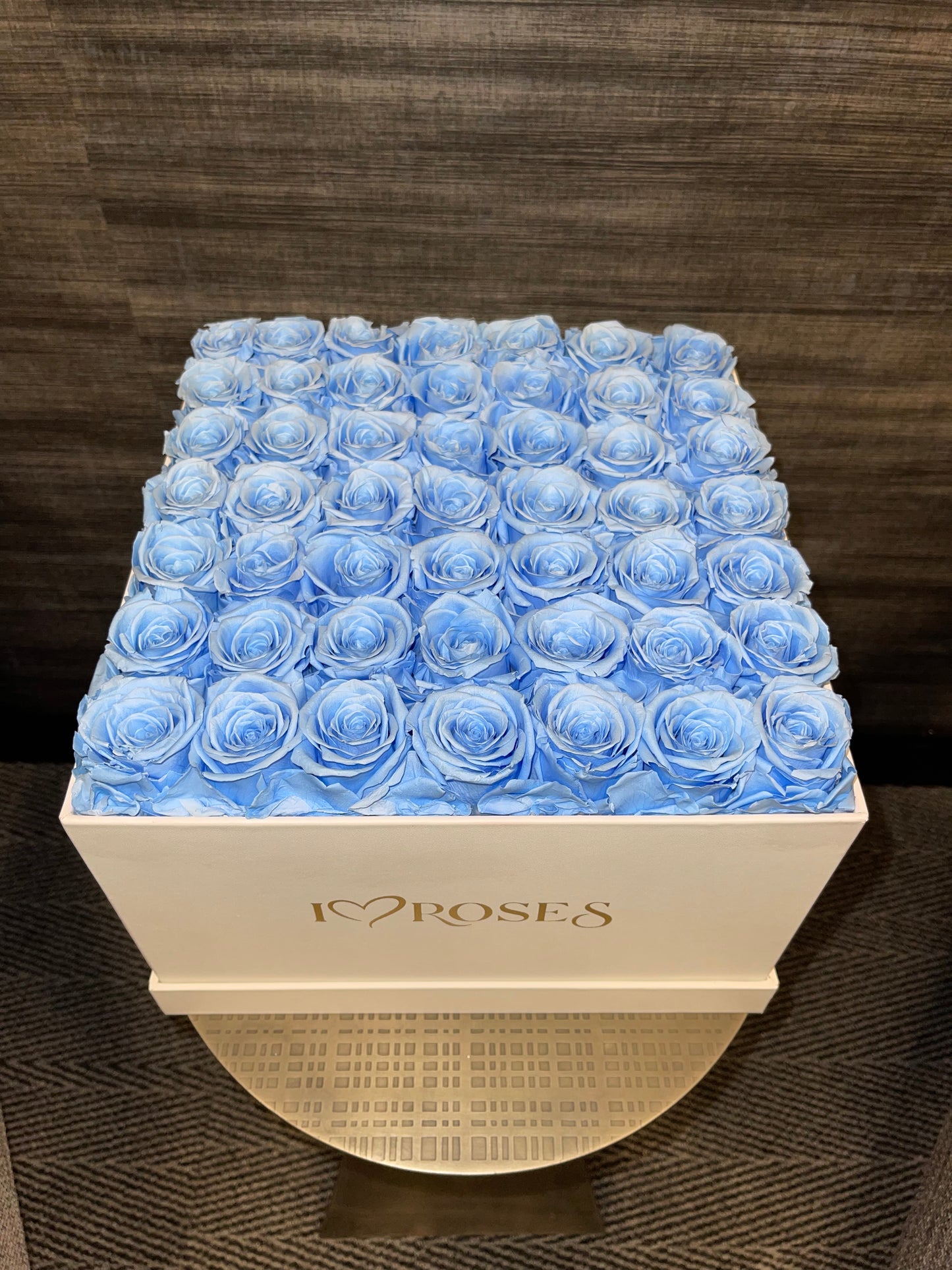 49 SQ ROSE BOX